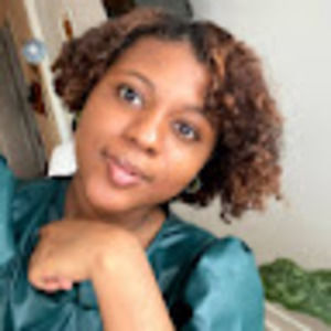 Meet your Posher, Sonia